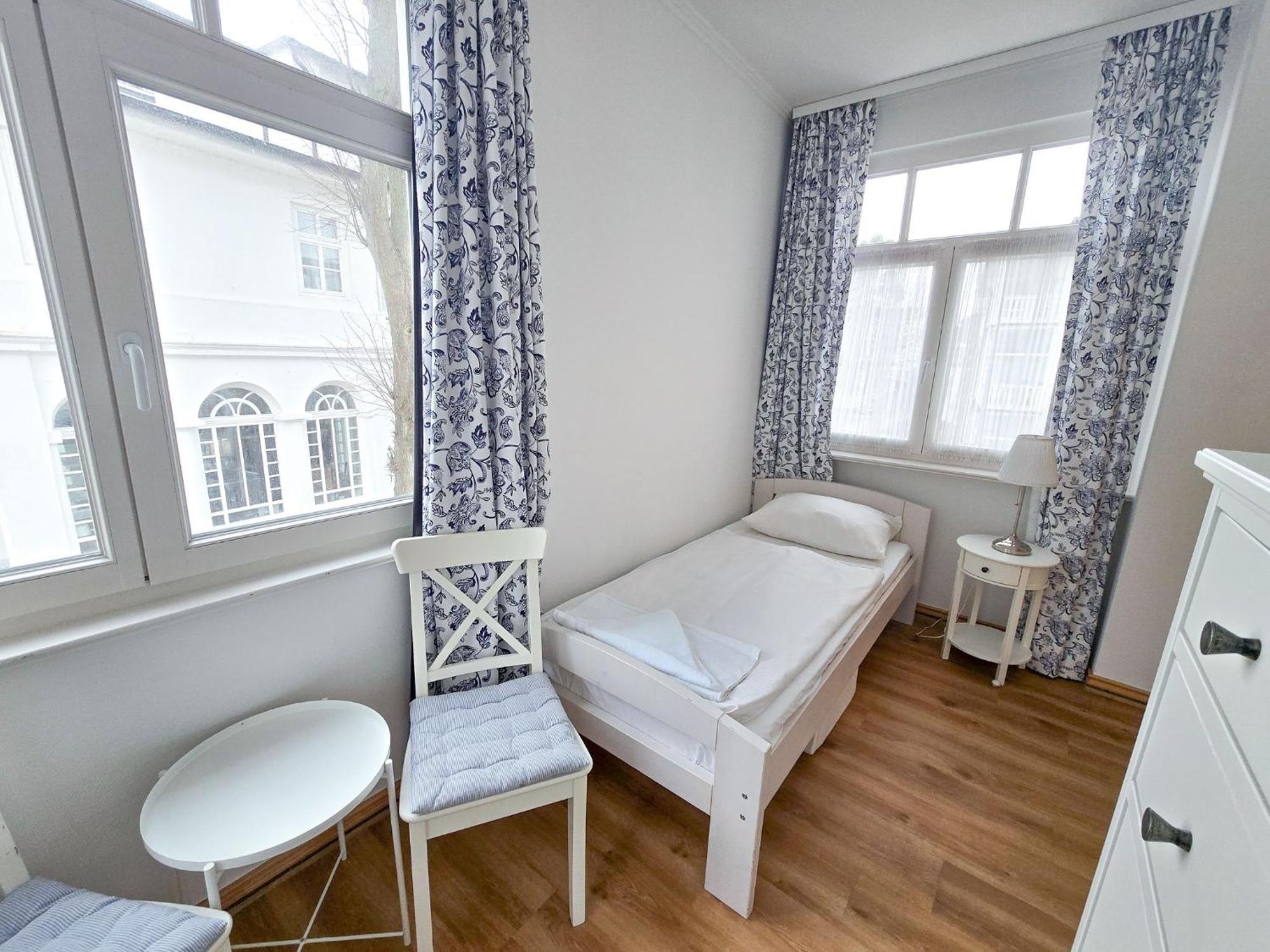 Strandvillen Binz - Ferienwohnung Mit Meerblick, 2 Schlafzimmern Und Balkon Sv-607 Luaran gambar